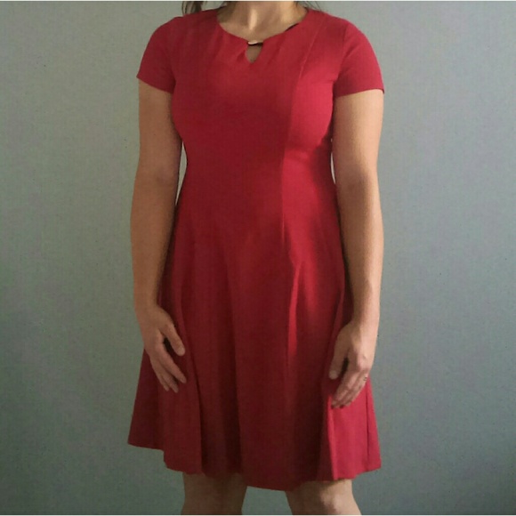 Bright Red Fancy Professional Business Dress - Picture 6 of 6